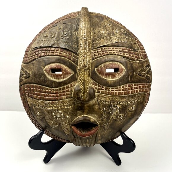 Hand Carved African Wood Mask Wall Art - Picture 2 of 9